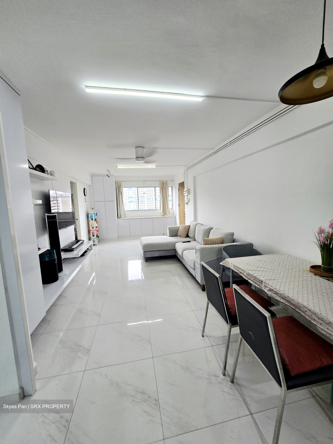 Blk 24 Hougang Avenue 3 (Hougang), HDB 4 Rooms #573570091